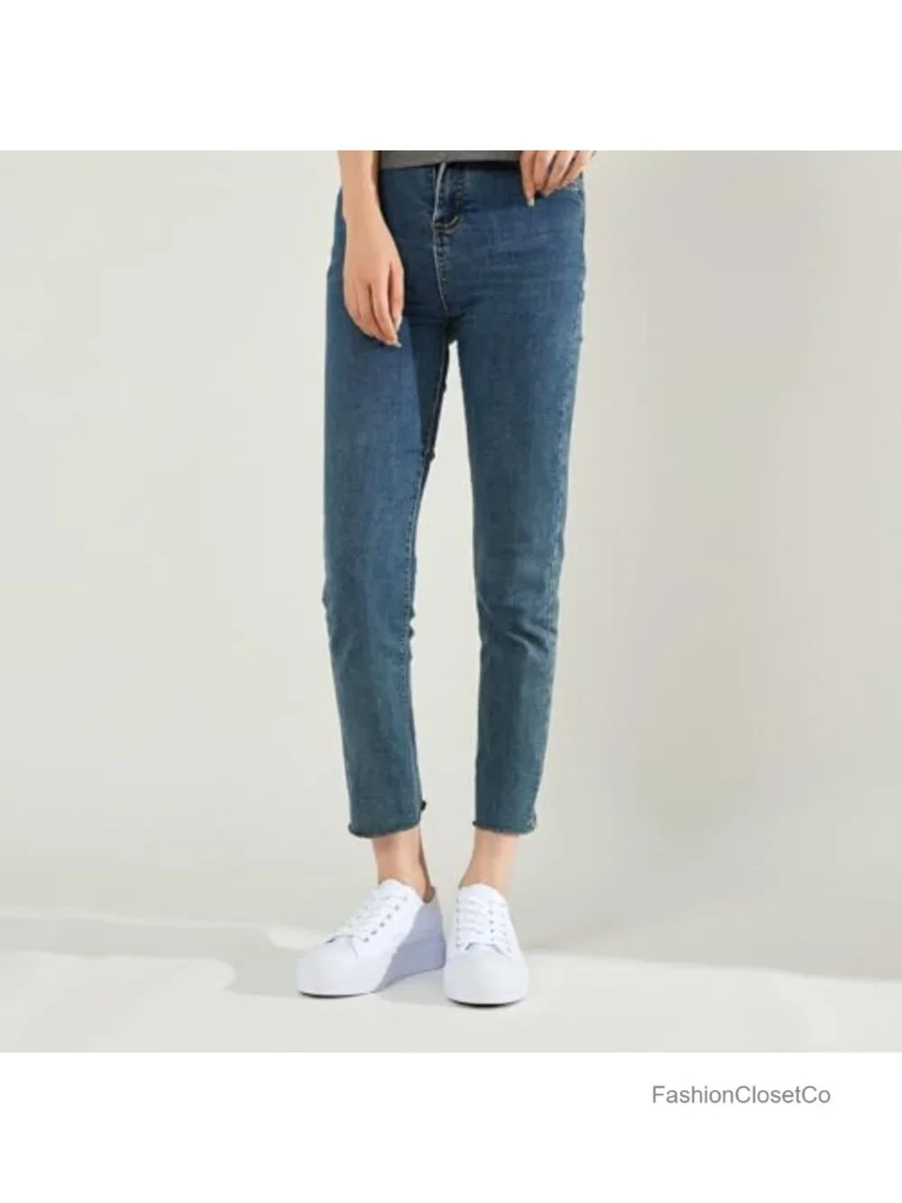 Women's Platform Canvas Sneakers Breathable Lace-Up Low Top